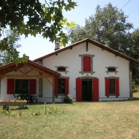 Pouydesseaux, 3 Pieces, 5 Personnes - Fr-1-360-54 Сasa de vacaciones